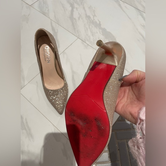 GOLD SPARKLY HEELS - Picture 5 of 5